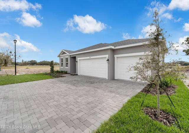 Photo 3 of Sale Pending at 1012 Banff Dr Ne, Palm Bay, FL 32905 | MLS# 1078379 | Listing updated on 2026-07-21