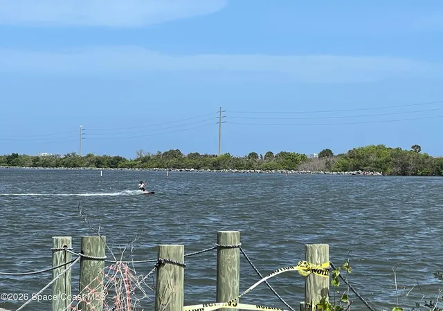 4th image of 200 Milford Point Dr, Merritt Island, FL 32952 | MLS# 1078387