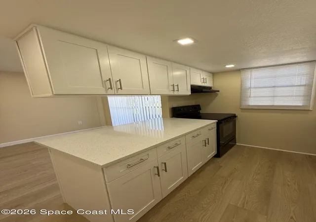 Homes for sale in Orlando, FL | 2759 L B Mcleod Rd #B, Orlando, FL 32805 | MLS# 1078407