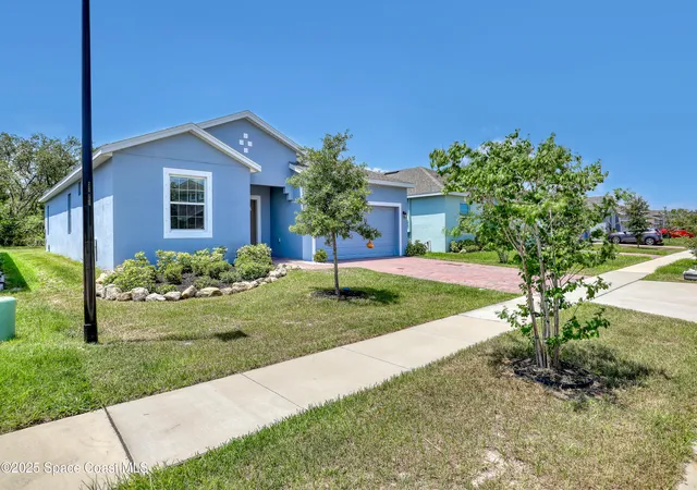 Photo 3 of Single family home for sale at 3403 Bengal Dr, Titusville, FL 32780 | MLS# 1078416 | Listing updated on 2026-09-14