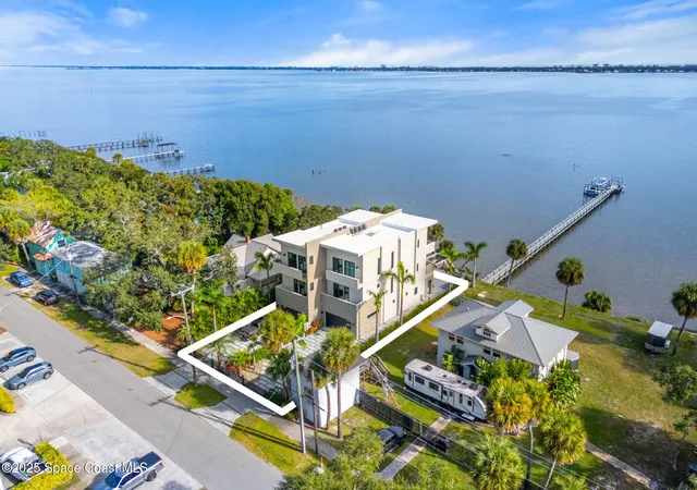 1st image of 1807, 1809 Riverview Dr, Melbourne, FL 32901 | MLS# 1078452