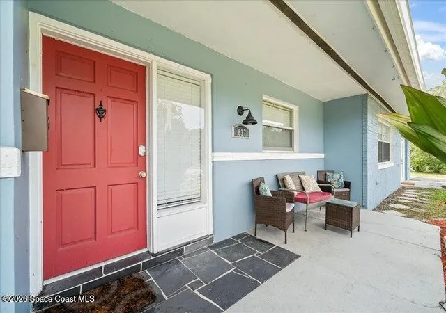 Photo 3 of Single family home for sale at 637 E Lincoln Ave, Melbourne, FL 32901 | MLS# 1079320 | Listing updated on 2026-07-28