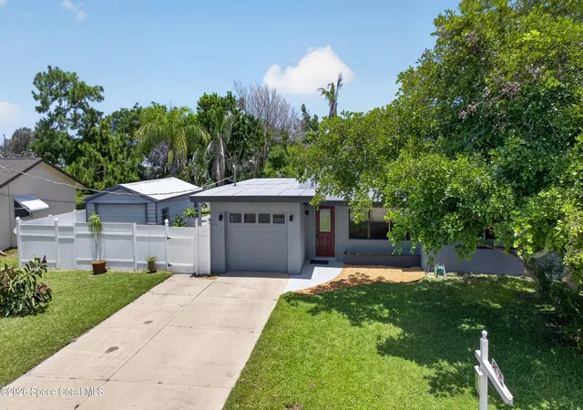 Photo 3 of Single family home for sale at 2135 S River Rd, Melbourne Beach, FL 32951 | MLS# 1078493 | Listing updated on 2026-09-04