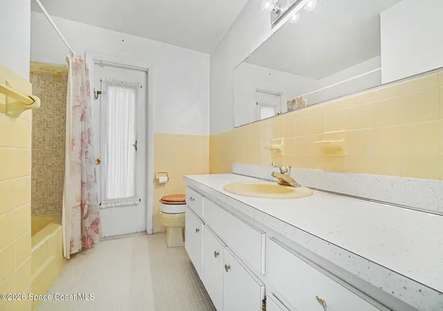 Homes for sale in Merritt Island, FL | 60 Florida Blvd, Merritt Island, FL 32953 | MLS# 1079475