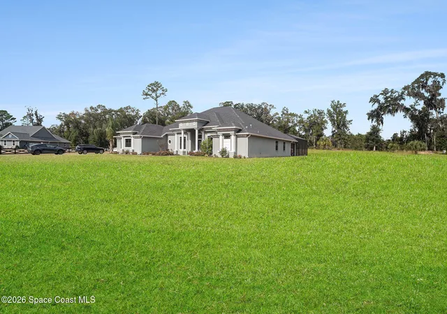 Photo 4 of Single family home for sale at 7403 NE 22nd Court Rd, Ocala, FL 34479 | MLS# 1078581 | Listing updated on 2026-07-09