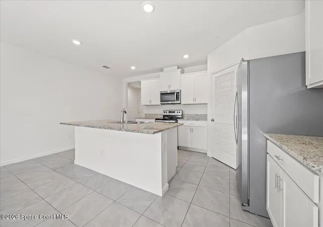 5th image of 6485 Topaz Dr, Grant, FL 32949 | MLS# 1078618