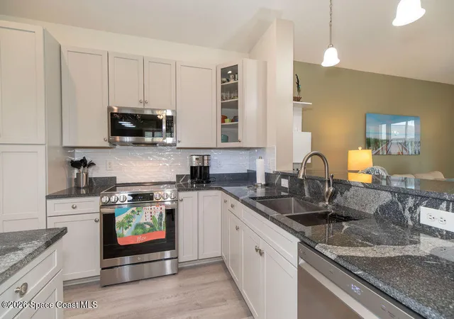 5th image of 3135 Cobia Ln, Indialantic, FL 32903 | MLS# 1078685