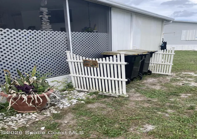 3rd image of 1056 Wood Ct Ne, Palm Bay, FL 32907 | MLS# 1078659