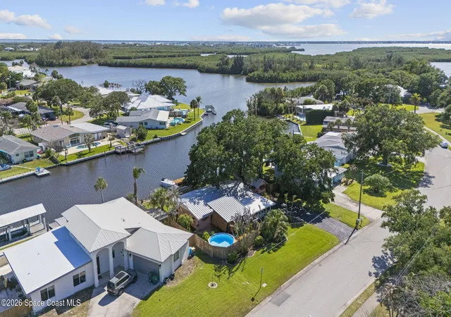 Homes for sale in Cocoa Beach, FL | 514 Cocoa Isles Blvd, Cocoa Beach, FL 32931 | MLS# 1079309
