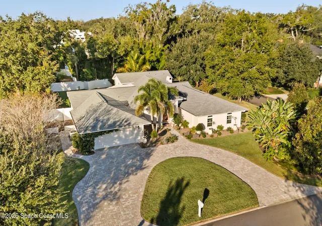 Photo 3 of Single family home for sale at 1591 Cardinal Ct, Winter Park, FL 32789 | MLS# 1078693 | Listing updated on 2026-06-20