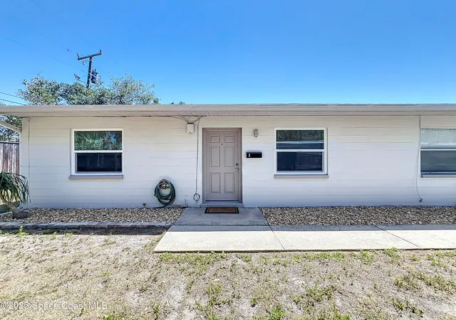 29th image of 335 N Brevard Ave, Cocoa Beach, FL 32931 | MLS# 1078698