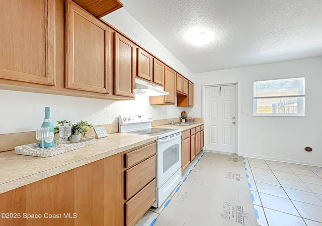 5th image of 335 N Brevard Ave, Cocoa Beach, FL 32931 | MLS# 1078698