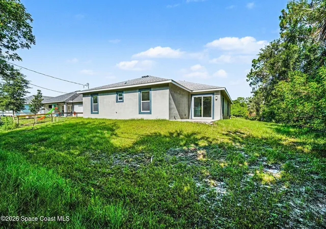 Homes for sale in Vero Beach, FL | 8666 100th Ave, Vero Beach, FL 32967 | MLS# 1078730