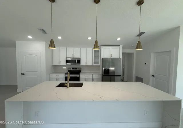Photo 3 of Single family home for sale at 8815 100th Court, Vero Beach, FL 32967 | MLS# 1078734 | Listing updated on 2026-09-21
