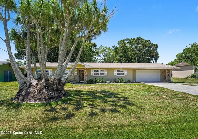 Photo 2 of Single family home for sale at 3075 Ellis Dr, Melbourne, FL 32904 | MLS# 1079094 | Listing updated on 2026-09-14
