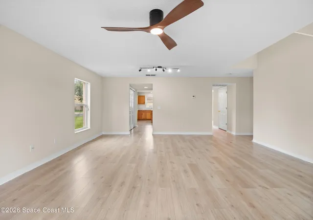 Homes for sale in Vero Beach, FL | 1204 25Th Ter Sw, Vero Beach, FL 32968 | MLS# 1079111