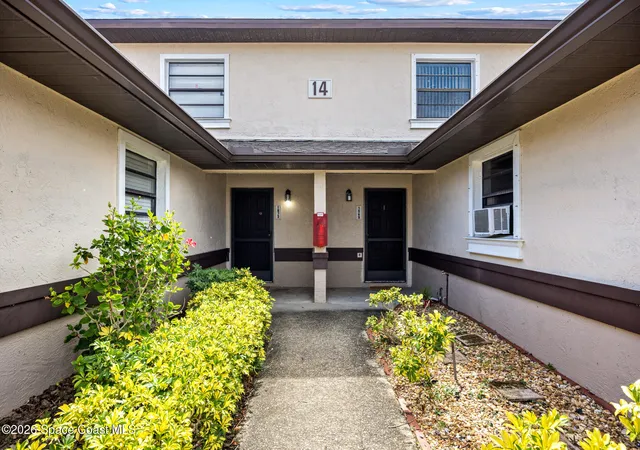 Listing Photo 5 - Condo for sale in building located at 1073 June Dr, Melbourne, FL 32935