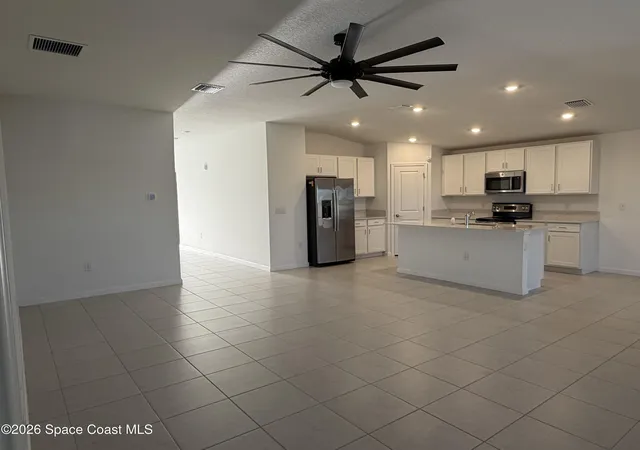 3rd image of 675 Dockside Dr Sw, Palm Bay, FL 32908 | MLS# 1078905