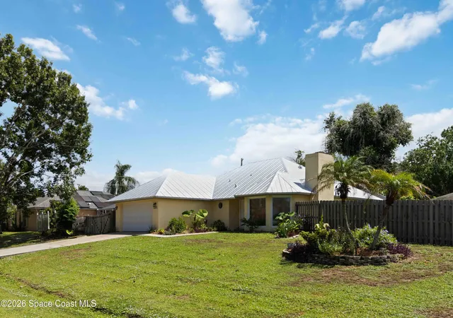Photo 3 of Single family home for sale at 1211 Amish Pl SE, Palm Bay, FL 32909 | MLS# 1081201 | Listing updated on 2026-09-14