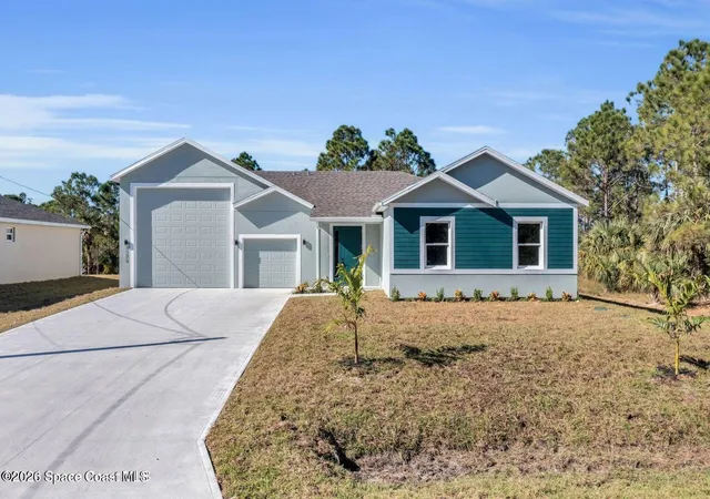 Photo 1 of Single family home for sale at 113 Crescent St Se, Palm Bay, FL 32909 | MLS# 1078981 | Listing updated on 2026-08-29