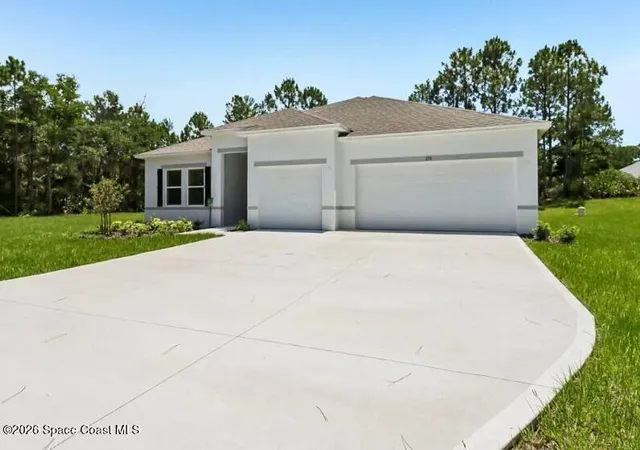 Photo 4 of Sale Pending at 170 Arthur Ave, Edgewater, FL 32141 | MLS# 1079003 | Listing updated on 2026-08-31