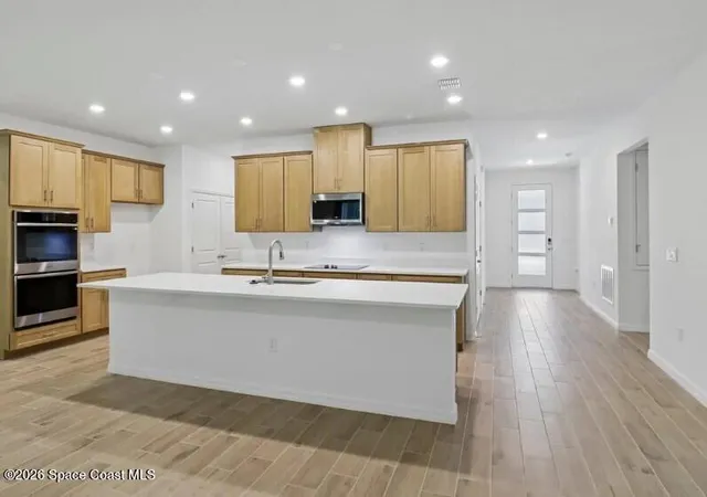 Photo 5 of Sale Pending at 170 Arthur Ave, Edgewater, FL 32141 | MLS# 1079003 | Listing updated on 2026-08-31