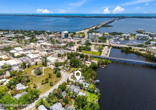 Photo 4 of Single family home for sale at 907 E Melbourne Ave, Melbourne, FL 32901 | MLS# 1079304 | Listing updated on 2026-08-20
