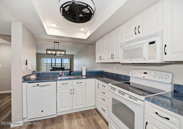 5th image of 250 S Sykes Creek Pkwy, MERRITT ISLAND, FL 32952