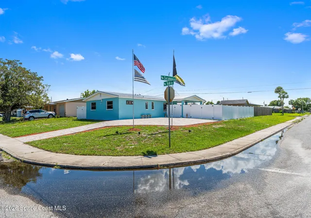 3rd image of 632 Teak Dr, Melbourne, FL 32935 | MLS# 1080221
