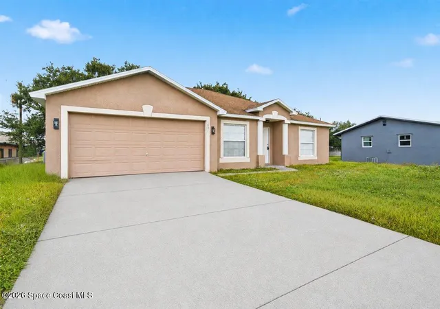 Photo 2 of Single family home for sale at 1871 Fallon Blvd Ne, Palm Bay, FL 32907 | MLS# 1086231 | Listing updated on 2026-09-17