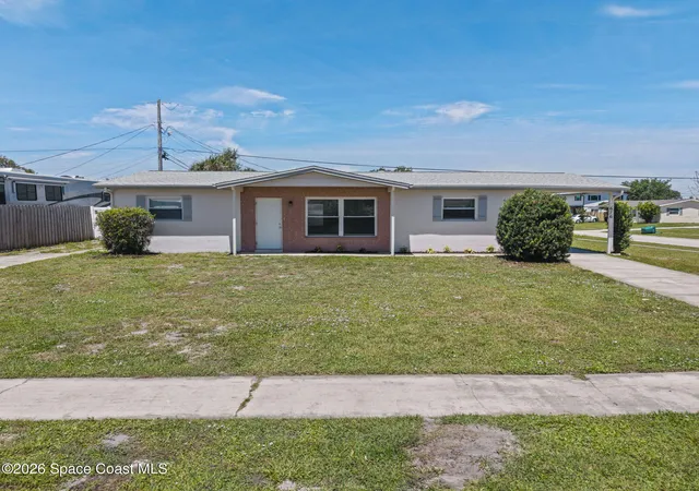 3rd image of 676 Ixora Dr, Melbourne, FL 32935 | MLS# 1082055