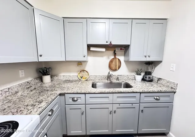 2nd image of 185 Treasure St #B2-105, Merritt Island, FL 32952 | MLS# 1079327