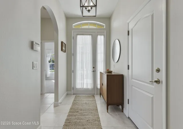 4th image of 565 Greenleaf Ln, Titusville, FL 32780 | MLS# 1079389