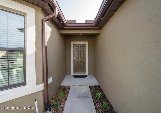 Homes for sale in Mims, FL | 3628 Loggerhead Ln, Mims, FL 32754 | MLS# 1079944