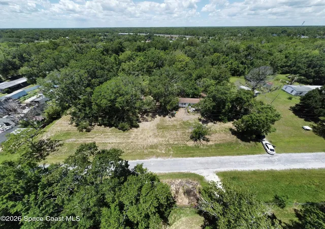 Homes for sale in Mims, FL | 4340 Michael Dr Nw, Mims, FL 32754 | MLS# 1079418