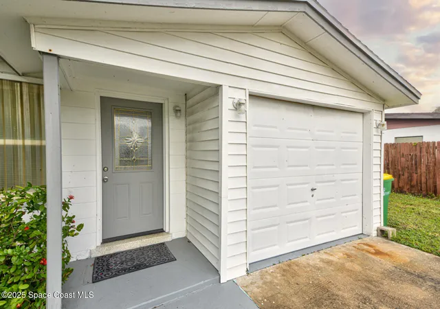 30th image of 813 7th St, Merritt Island, FL 32953 | MLS# 1079457