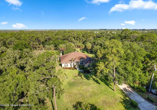 4th image of 1710 Hidden Lake Dr E, Rockledge, FL 32955 | MLS# 1080954