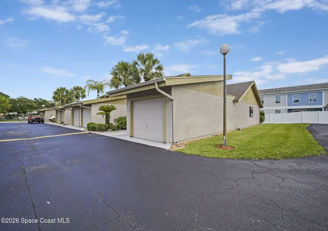 2nd image of 1416 Club Gardens Dr Ne, Palm Bay, FL 32905 | MLS# 1080001