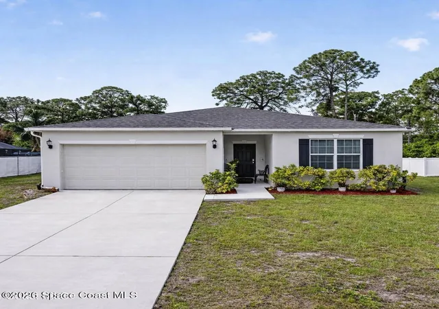Photo 1 of Single family home for sale at 180 Dolphin St Se, Palm Bay, FL 32909 | MLS# 1079668 | Listing updated on 2026-08-31