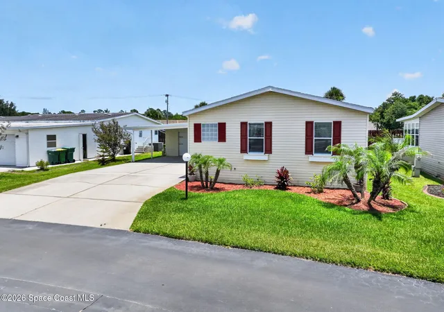 Photo 3 of Manufactured home for sale at 785 Outer Dr, Cocoa, FL 32926 | MLS# 1080222 | Listing updated on 2026-09-02
