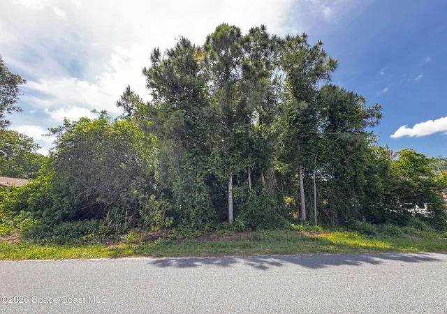 Photo 1 of Sale Pending at 2172 Rockabye Ave Se, Palm Bay, FL 32909 | MLS# 1079832 | Listing updated on 2026-07-02