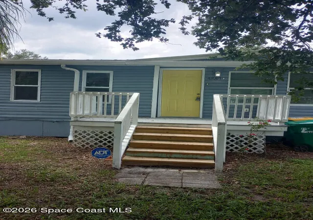 3rd image of 4889 Cambridge Dr, Mims, FL 32754 | MLS# 1079850