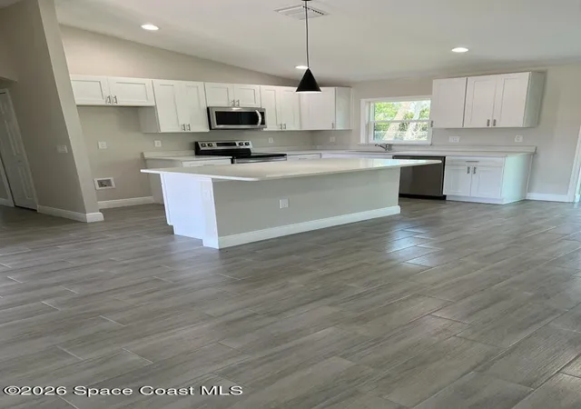 3rd image of 1042 Hickory Ln, Cocoa, FL 32922 | MLS# 1080006