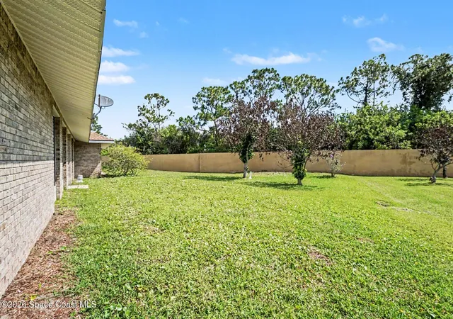 3rd image of 3663 Meadowlark Wy, Melbourne, FL 32904 | MLS# 1080028