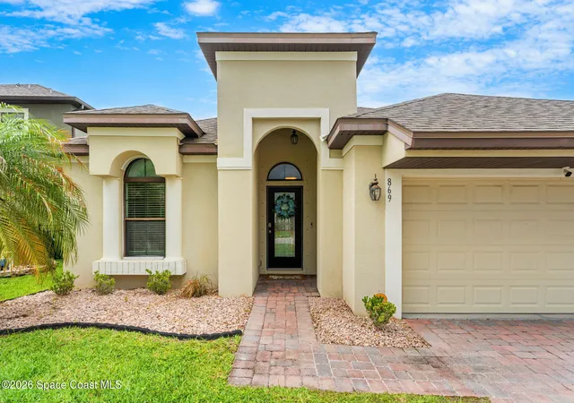 Photo 4 of Single family home for sale at 869 Fiddleleaf Cir, Melbourne, FL 32904 | MLS# 1080095 | Listing updated on 2026-09-02