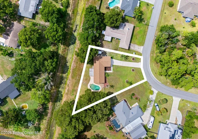 2nd image of 206 Ritter Ave Ne, Palm Bay, FL 32907 | MLS# 1080727