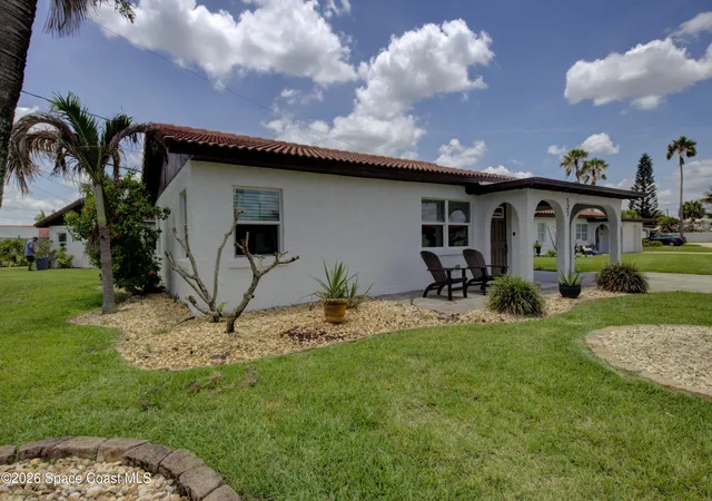 4th image of 121 Del Mar St, Indialantic, FL 32903 | MLS# 1080198