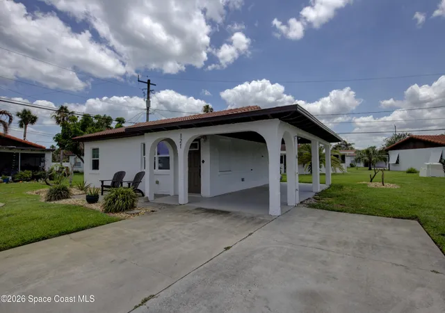 5th image of 121 Del Mar St, Indialantic, FL 32903 | MLS# 1080198