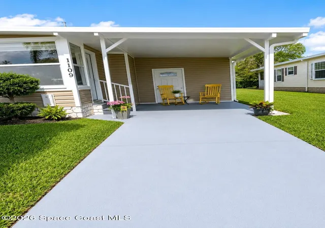 3rd image of 1109 Wren Cir E, Barefoot Bay, FL 32976 | MLS# 1080802
