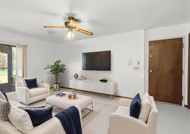 4th image of 9037 York Ln, Melbourne, FL 32904